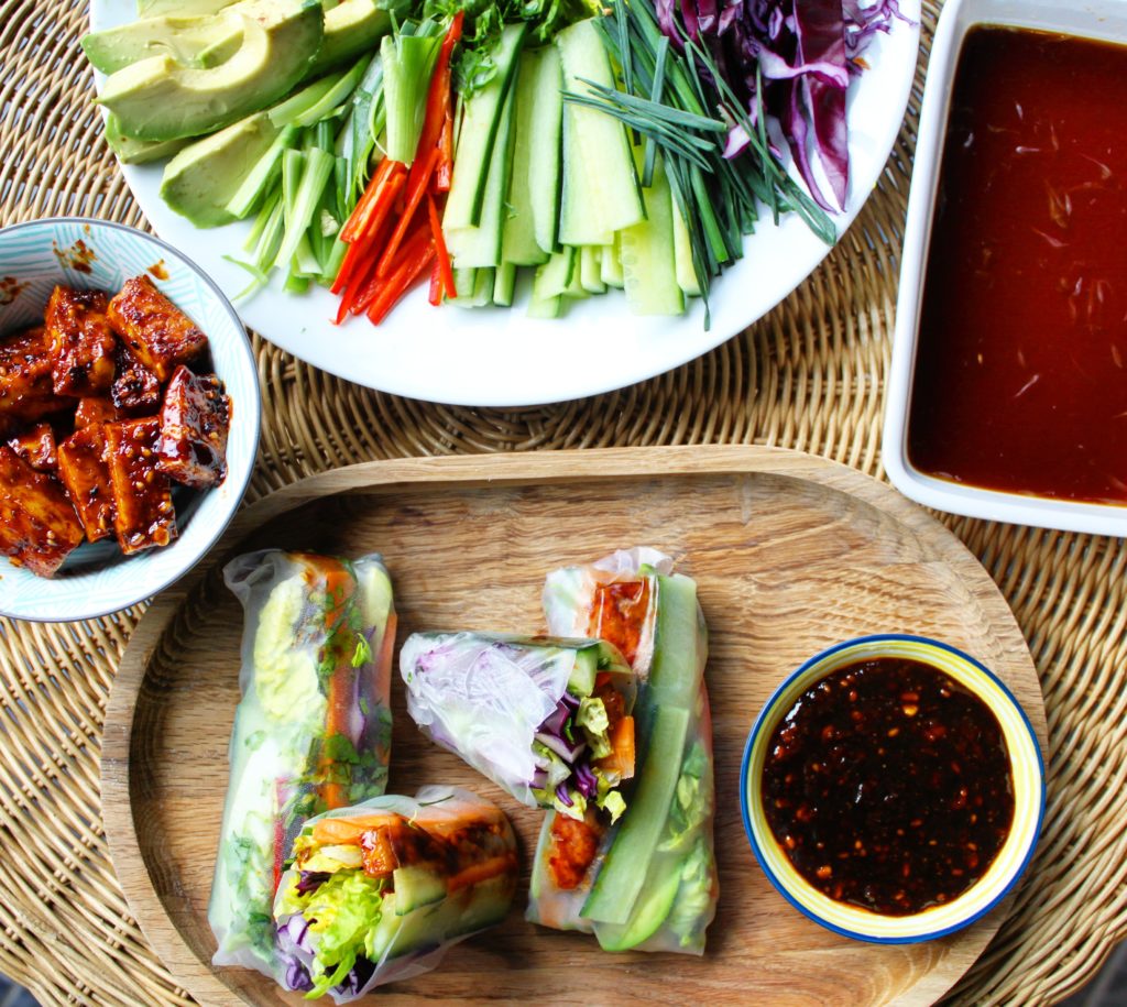 These summer rolls are healthy, vegan, gluten free and easy to make low-FODMAP, plus their super easy. Win!